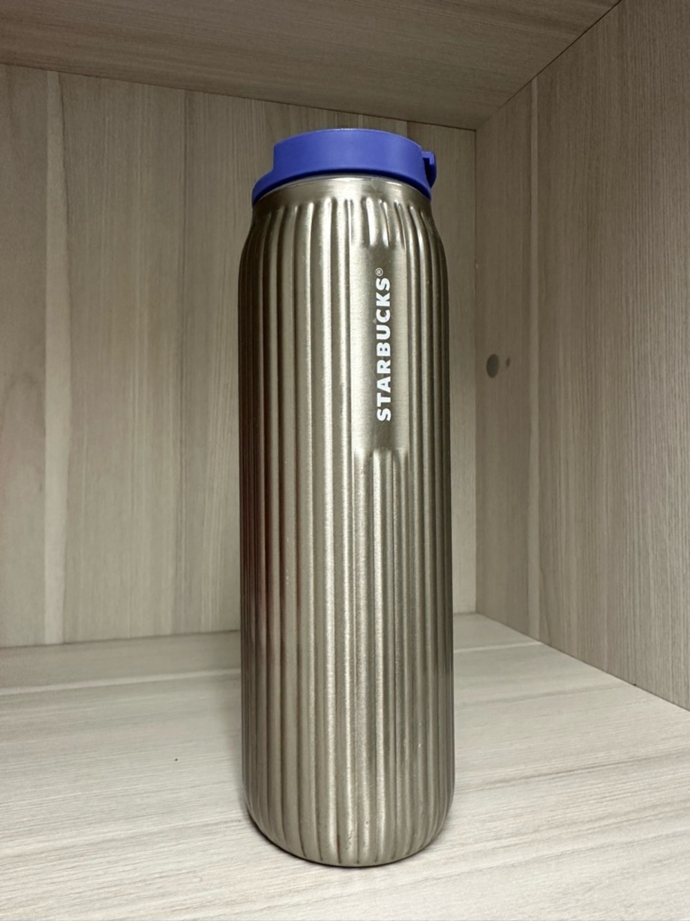 Starbucks Blue Metallic Ribbed Flip Lid Stainless Steel 16oz Tumbler - 2023